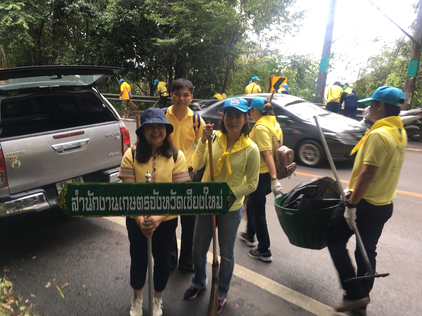 “เราทำความดีด้วยหัวใจ” ทำความสะอาดและพัฒนาถนนศรีวิชัย จากพระตำหนักภูพิงคราชนิเวศน์ ถึงวัดพระธาตุดอยสุเทพ