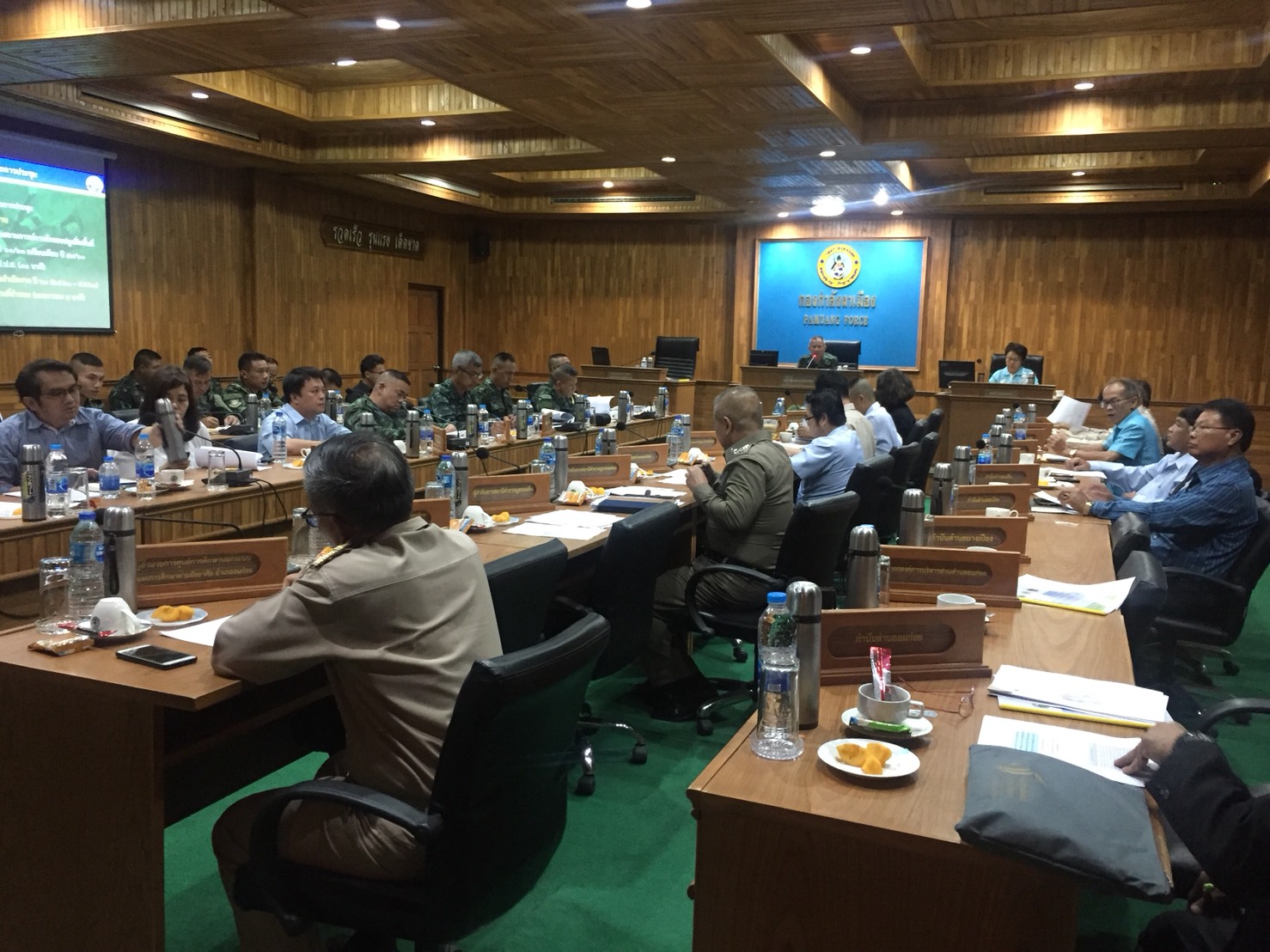 เชียงใหม่  ///  ร่วมประชุมคณะทำงานศูนย์อำนวยการแก้ไขปัญหาความมั่นคงพื้นที่อำเภออมก๋อย
