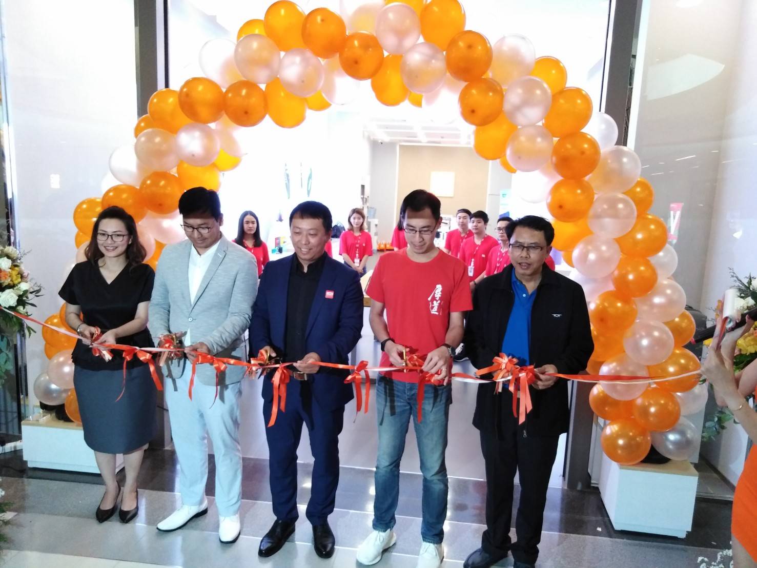 เปิด​แล้ว​ Mi store บน​ชั้น​ 3​ เซนทรัล​เฟสติวัล​ เชียงใหม่