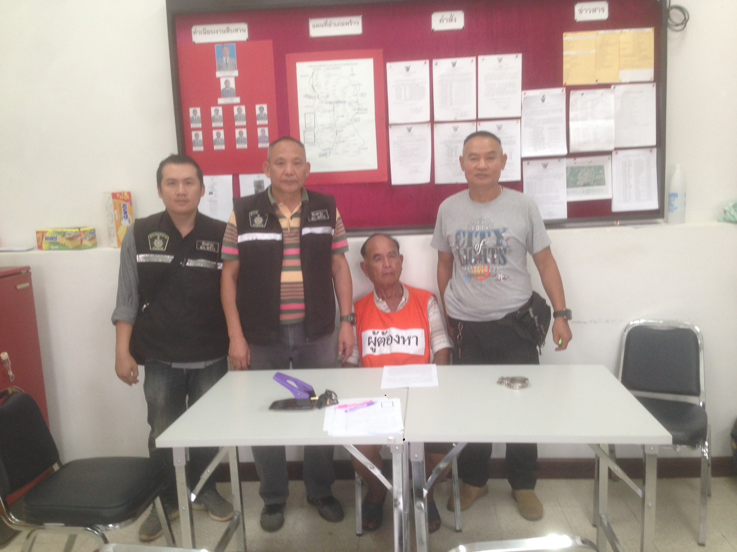 สภ.พร้าว เชียงใหม่  จับกุมผู้ต้องหาฝ่าฝืนประกาศจากจังหวัดเชียงใหม่ห้ามเผาไฟทุกชนิดในช่วงห้ามเผา 61 วัน