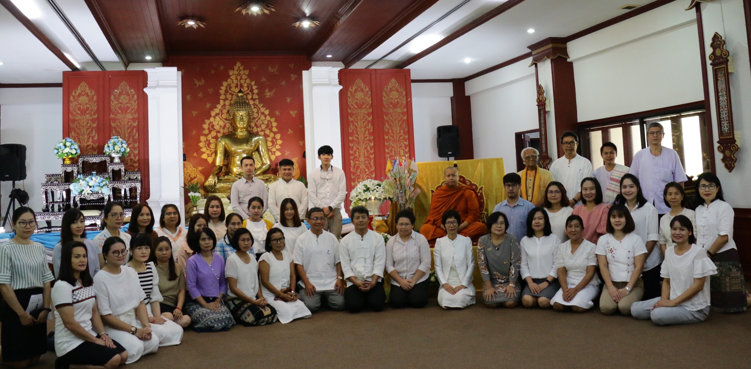 ศูนย์วัฒธรรมศึกษา จัดกิจกรรมไหว้พระสวดมนต์ และฟังพระธรรมเทศนา เนื่องในเทศกาลเข้าพรรษา