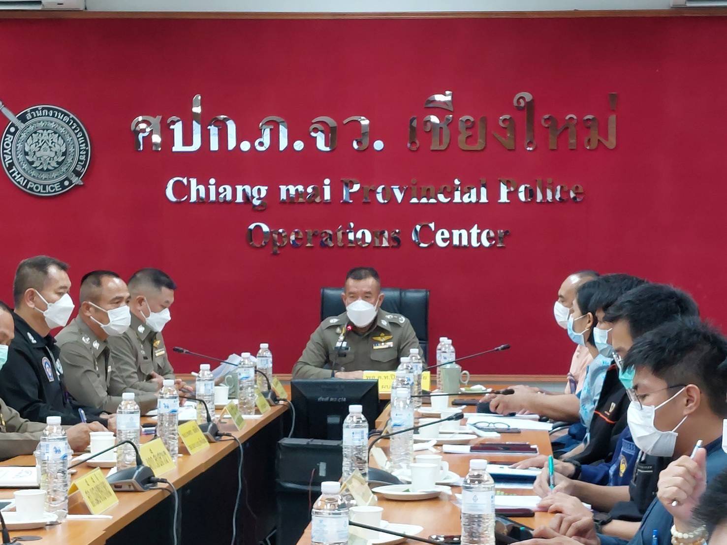 เชียงใหม่ - ผบช.ภ.5 ประชุมเข้มมาตรป้องกันการก่อเหตุใช้อาวุธปืนยิงกันในสถานบริการ และเหตุเพลิงไหม้ในสถานบริการตามนโยบาย ตร.