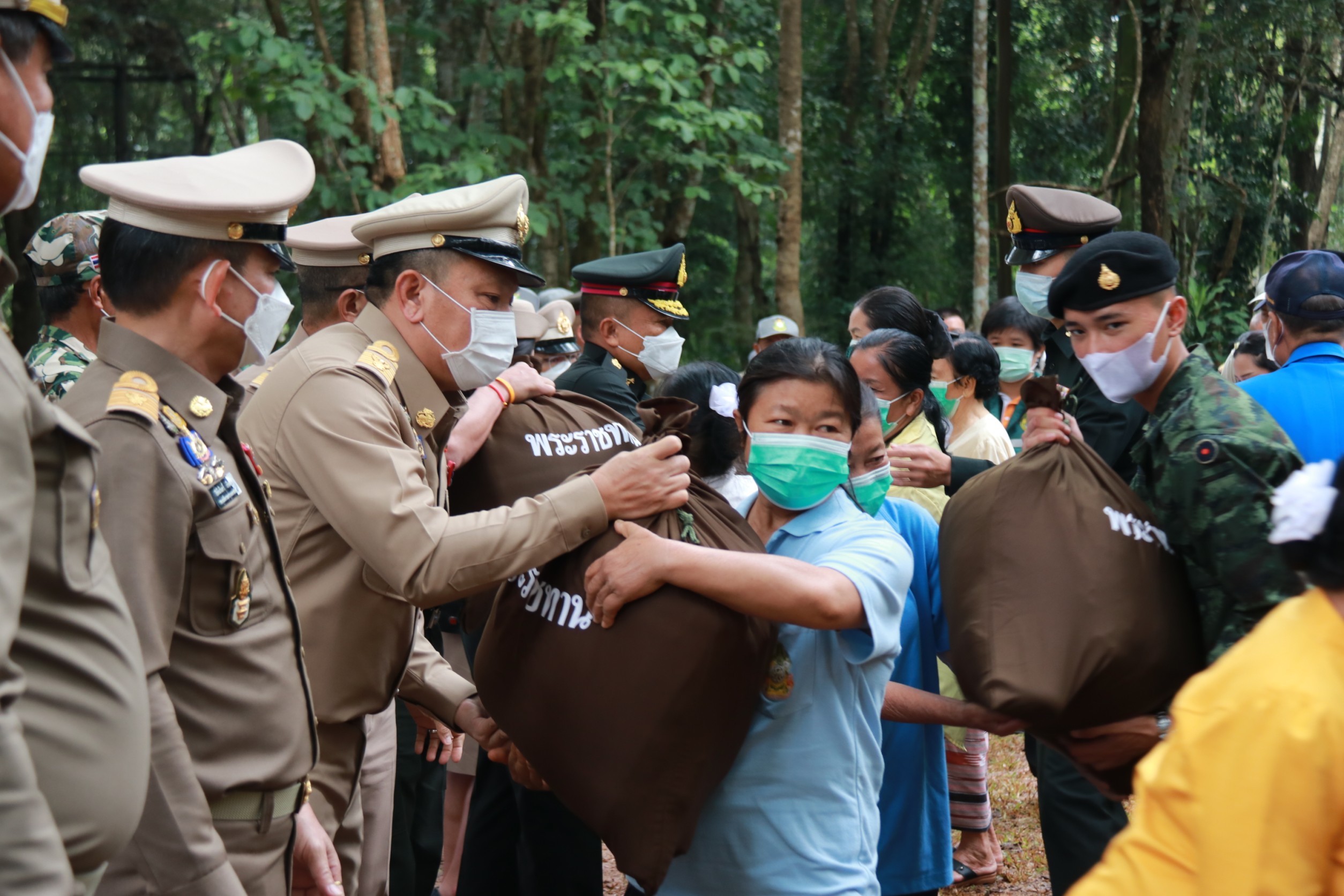 เชียงใหม่ - องคมนตรี ติดตามโครงการตามพระราชดำริ จังหวัดเชียงใหม่