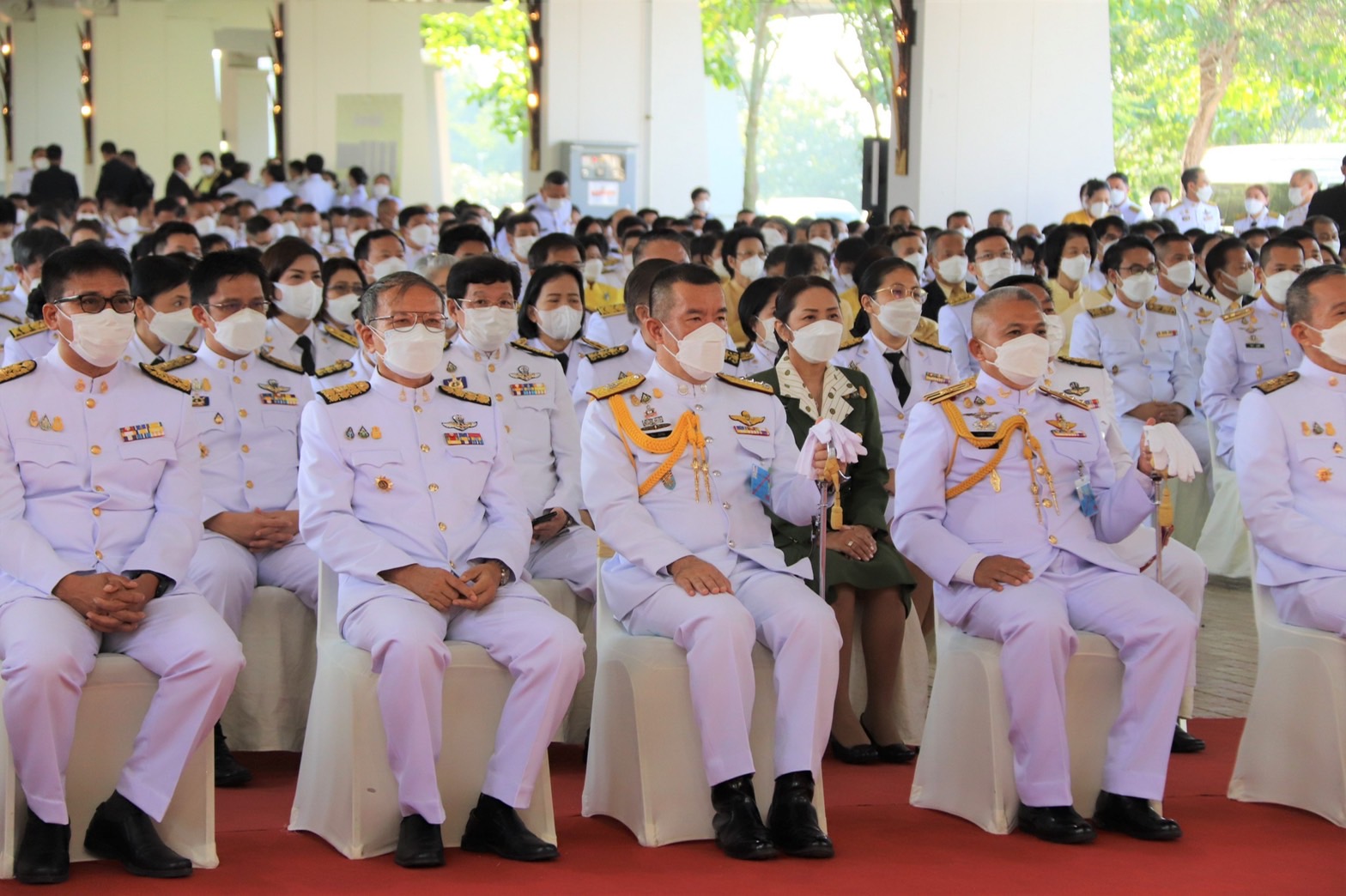ผบช.5 และข้าราชการตำรวจภูธรภาค 5 ร่วมพิธีทำบุญตักบาตรและพิธีสวดพระพุทธมนต์ถวายพระราชกุศล เนื่องวันคล้ายวันสวรรคต พระบาทสมเด็จพระบรมชนกาธิเบศร มหาภูมิพลอดุลยเดชมหาราช บรมนาถบพิตร