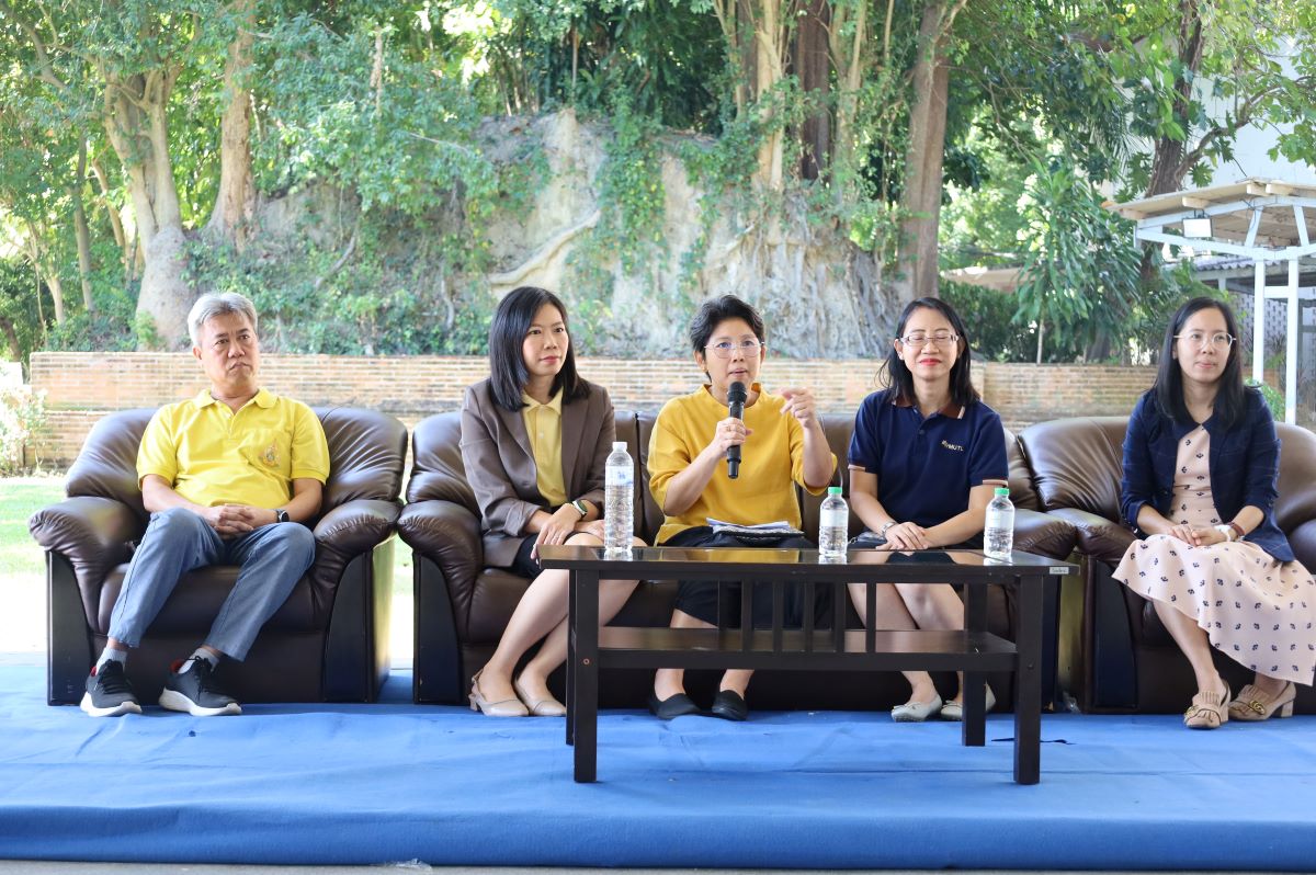  มทร.ล้านนา จับมือ พัฒนาที่ดิน 6 เชียงใหม่ จัดกิจกรรมวันสิ่งแวดล้อมไทย และวันดินโลก 