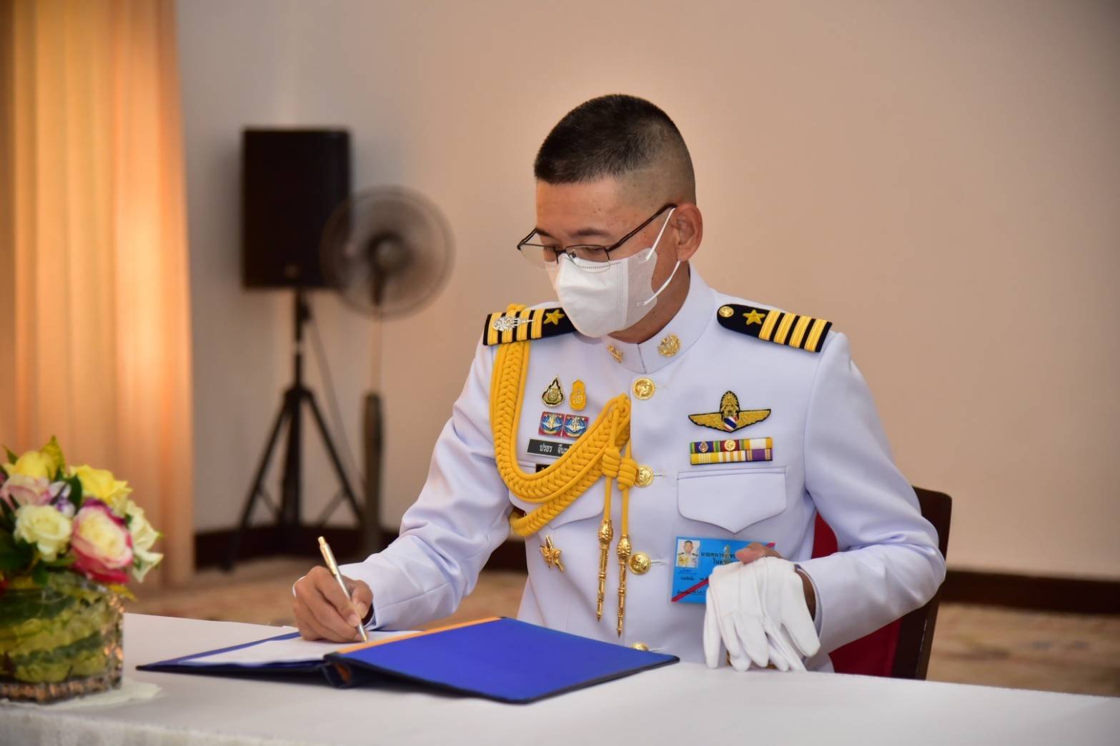 กองบิน 41 ร่วมลงนามถวายพระพรชัยมงคลสมเด็จพระนางเจ้าสุทิดา พัชรสุธาพิมลลักษณ พระบรมราชินี เนื่องในโอกาสวันคล้ายวันพระราชสมภพ 3 มิถุนายน 2567