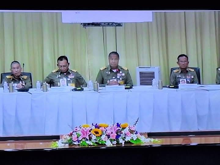 ร่วมประชุมกองบัญชาการป้องกันและบรรเทาสาธารณภัยแห่งชาติ (บกปภ.ช) เพื่อติดตามสถานการณ์และเตรียมการแก้ไขปัญหาภัยแล้ง ปี 2568 ผ่านระบบประชุมทางไกล