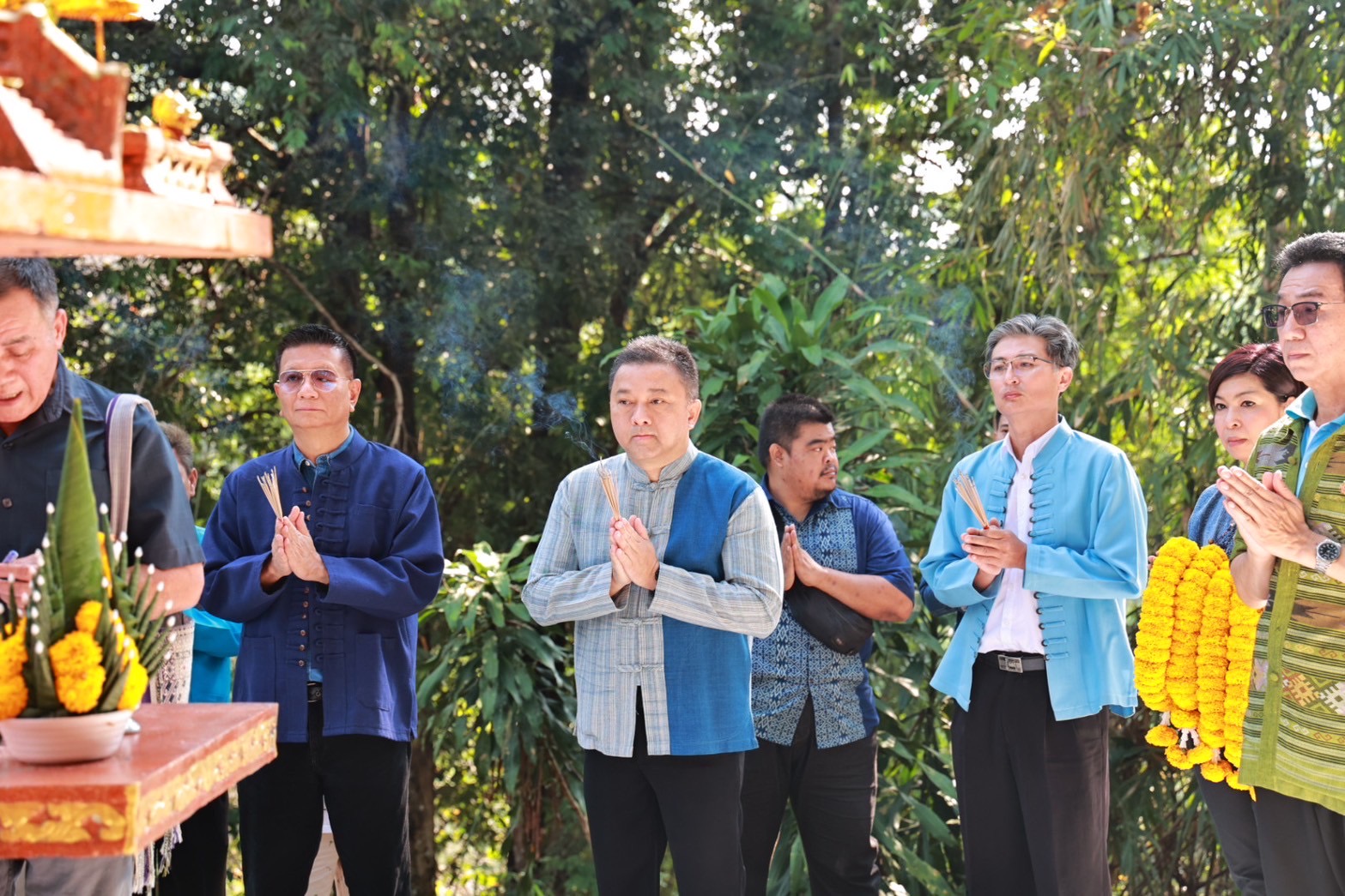 องค์การสวนพฤกษศาสตร์ (อ.ส.พ.) จัดทำบุญครบรอบ 33 ปี แห่งการสถาปนา