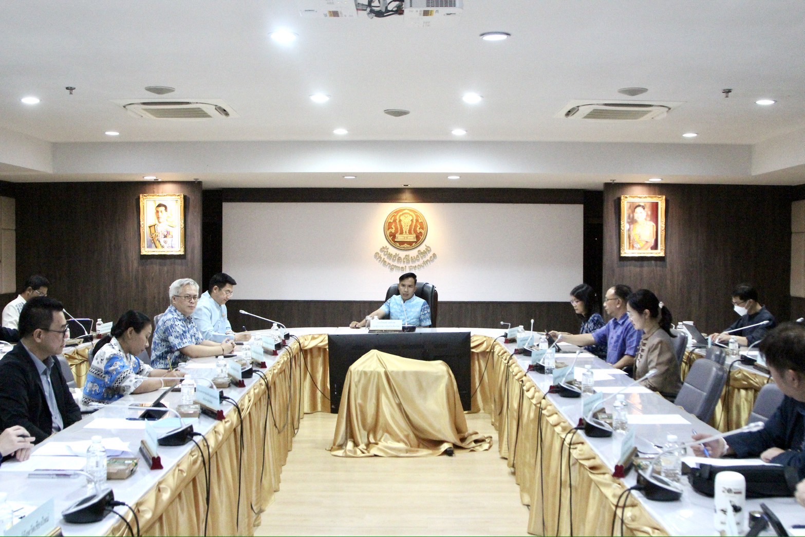 จังหวัดเชียงใหม่จัดประชุมเตรียมความพร้อมเสนอเมืองเข้าร่วมคัดเลือกเป็นเจ้าภาพจัดงาน “อวดเมือง” ตามโครงการเพิ่มขีดความสามารถผู้จัดเทศกาลไทย ผู้สร้างสรรค์เทศกาลไทยสู่เวทีนานาชาติ ประจำปี 2568