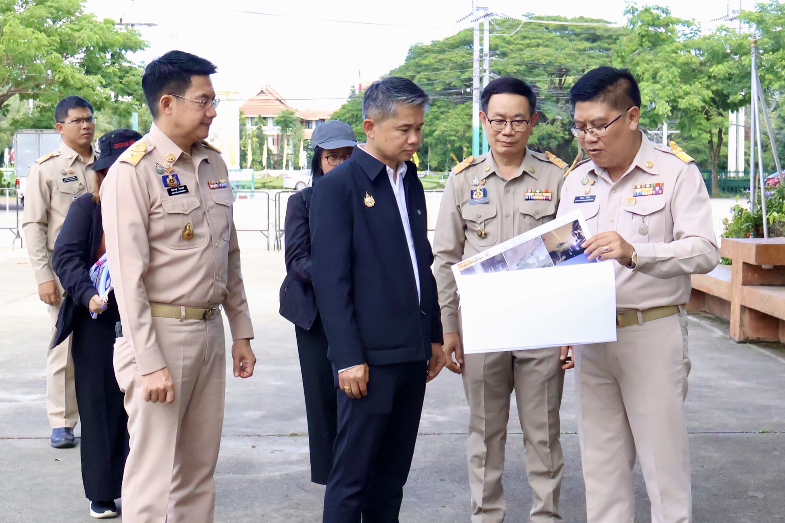 ผู้ตรวจราชการสำนักนายกรัฐมนตรี เขต 15 ลงพื้นที่ติดตามโครงการ “คลองสวยงาม น้ำใส คนไทยมีสุข” ณ ลำน้ำโจ้ สวนสาธารณะสิริสุขนันท์ จังหวัดเชียงใหม่