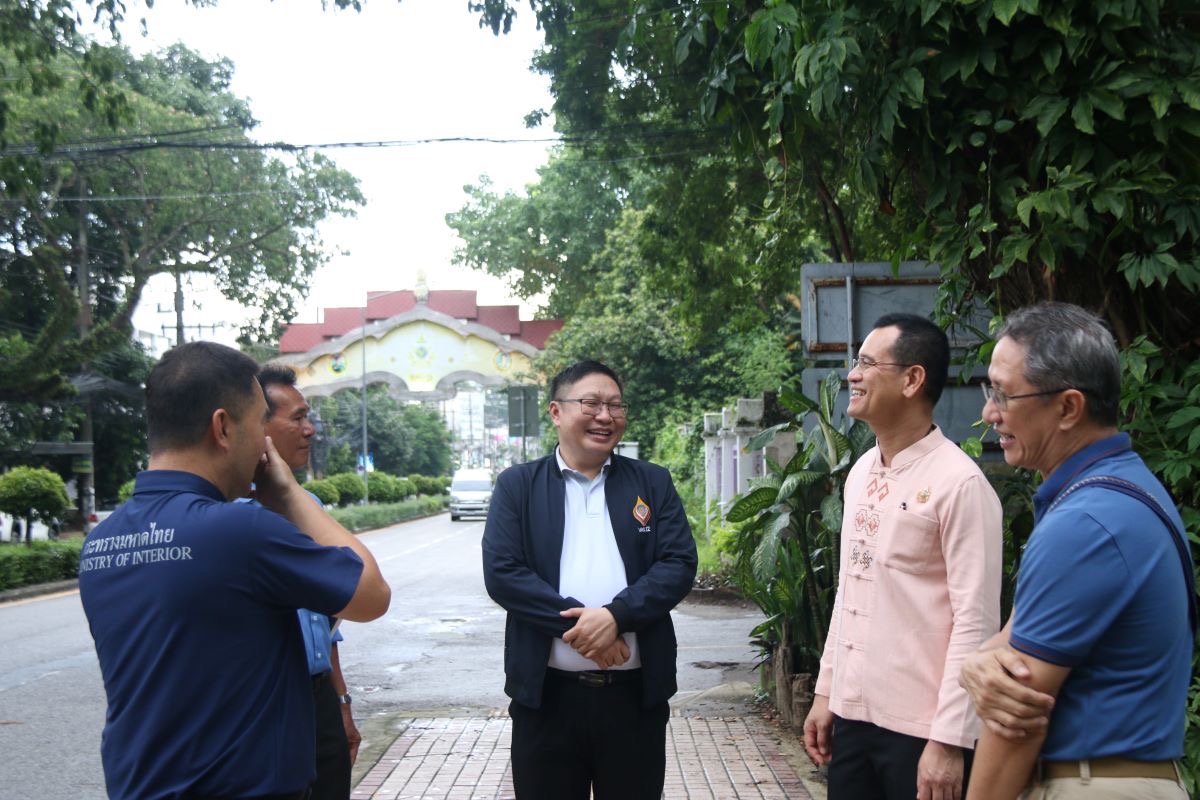 รองผู้ว่าราชการจังหวัด พร้อม ปภ. ลงพื้นที่สำรวจคลองน้ำเวียงเจ็ดลิน